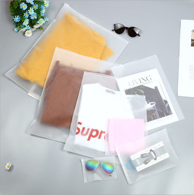 Sacs en plastique de serrure de fermeture éclair de PE de PVC d'impression d'écran en soie pour des vêtements étanches à l'humidité
