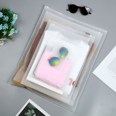 Sacs en plastique de serrure de fermeture éclair de PE de PVC d'impression d'écran en soie pour des vêtements étanches à l'humidité