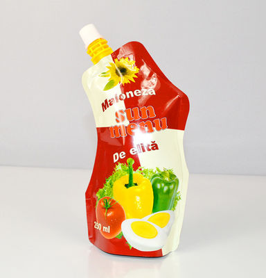 VMPET tiennent le diamètre en plastique de Juice Liquid Packaging Pouch 8.5-33mm avec le dessus de bec